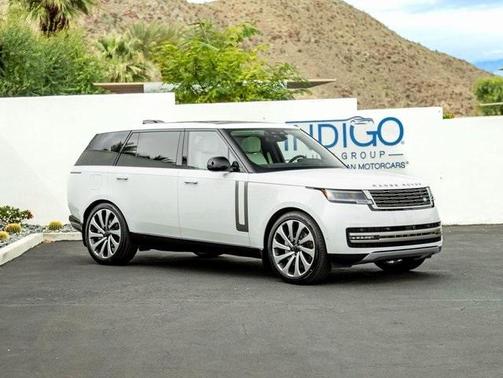 2026 Land Rover Range Rover P400 SE 7 Seat