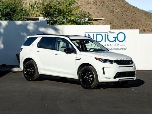 Fuji White 2025 Land Rover Discovery Sport S