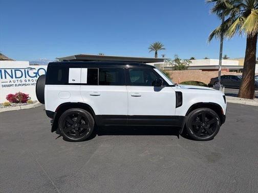 2023 Land Rover Defender 110 V8