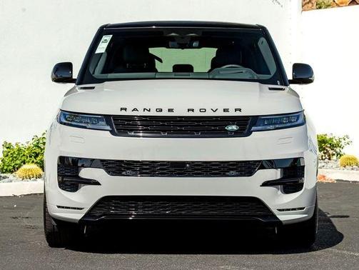 Borasco Grey 2026 Land Rover Range Rover Sport P400 Dynamic SE