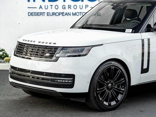2025 Land Rover Range Rover P530 SE