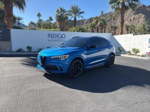 2022 Alfa Romeo Stelvio Quadrifoglio