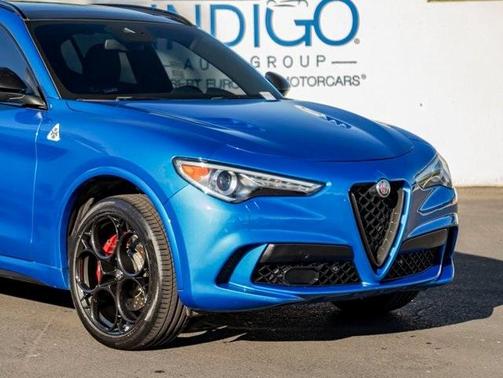 2022 Alfa Romeo Stelvio Quadrifoglio