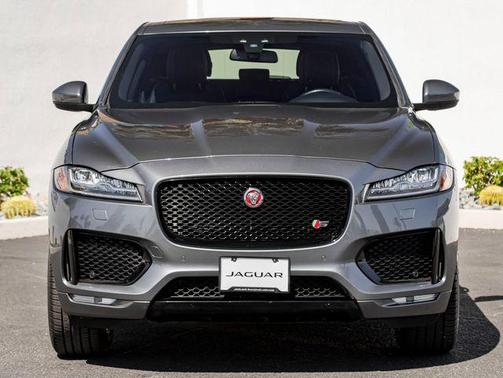 Ammonite Grey 2017 Jaguar F-PACE S