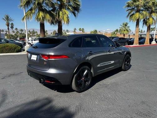 Ammonite Grey 2017 Jaguar F-PACE S