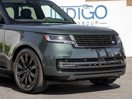 Belgravia Green 2026 Land Rover Range Rover P400 SE