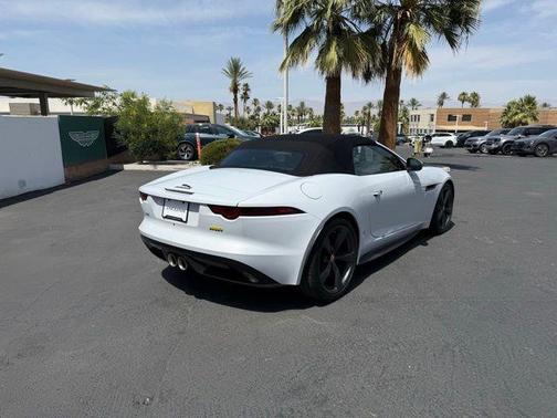 Yulong White 2018 Jaguar F-TYPE 400 Sport