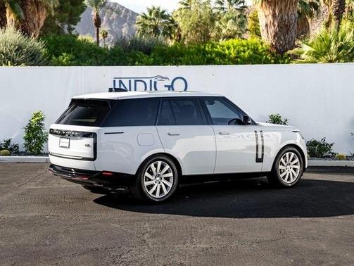 2023 Land Rover Range Rover P400 SE