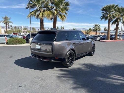 2023 Land Rover Range Rover P530 SE