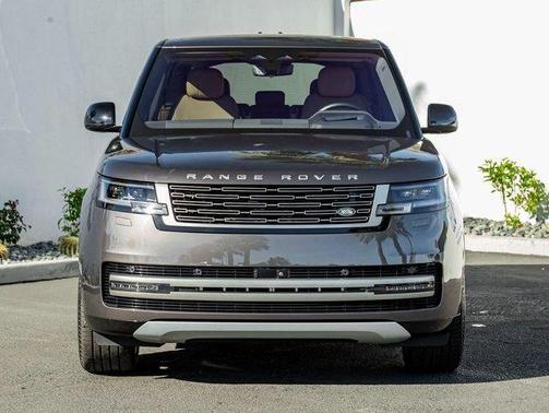 2023 Land Rover Range Rover P530 SE