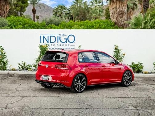 2019 Volkswagen Golf R 2.0T w/DCC & Navigation
