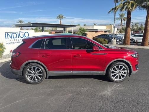 2019 Lincoln Nautilus Select