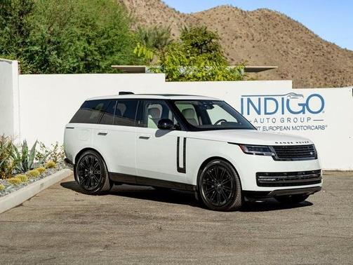 2025 Land Rover Range Rover P400 SE
