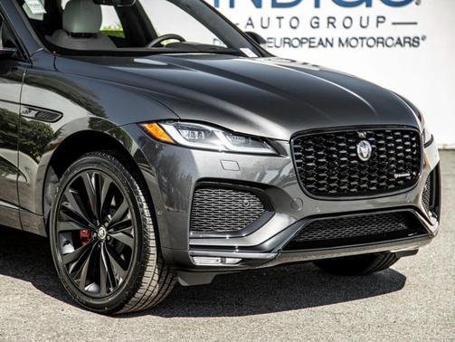2025 Jaguar F-PACE P400 R-Dynamic S