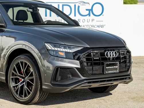 2021 Audi Q8 55 Premium Plus
