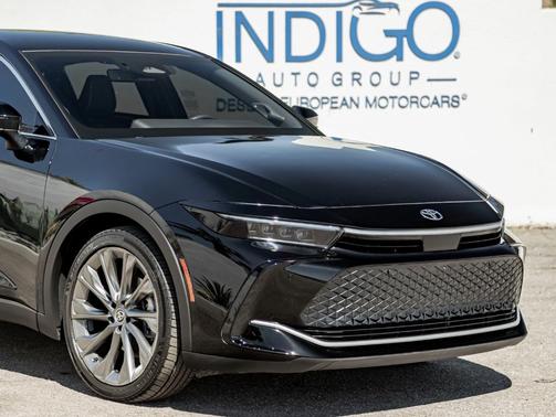 2023 Toyota Crown XLE