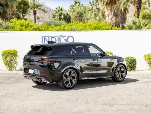 2025 Land Rover Range Rover Sport P530 Autobiography