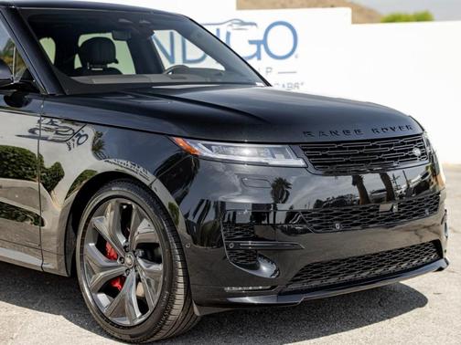 2025 Land Rover Range Rover Sport P530 Autobiography