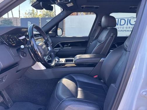 2024 Land Rover Range Rover P530 SE