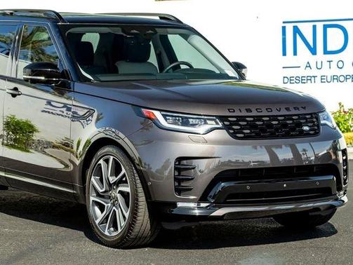 Charente Grey 2025 Land Rover Discovery P300 Dynamic SE