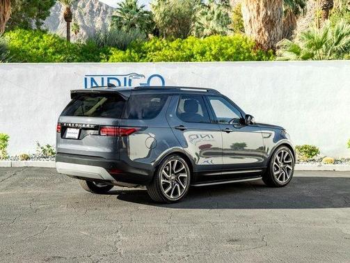 2025 Land Rover Discovery P300 S