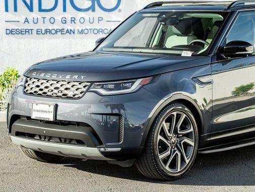 2025 Land Rover Discovery P300 S