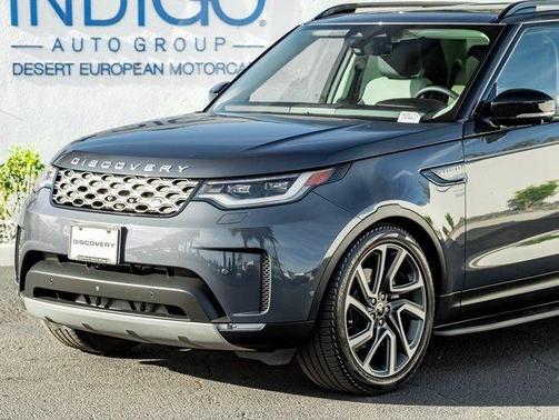2025 Land Rover Discovery P300 S