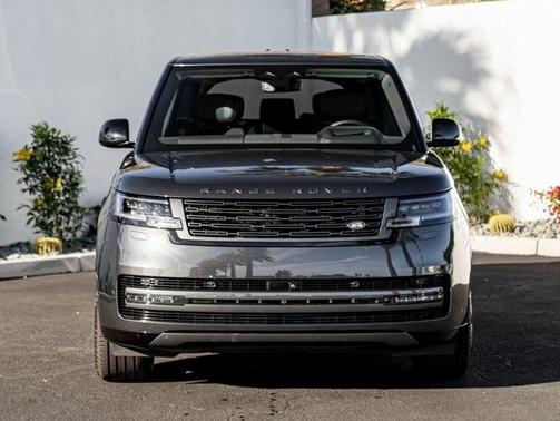 2025 Land Rover Range Rover P530 Autobiography