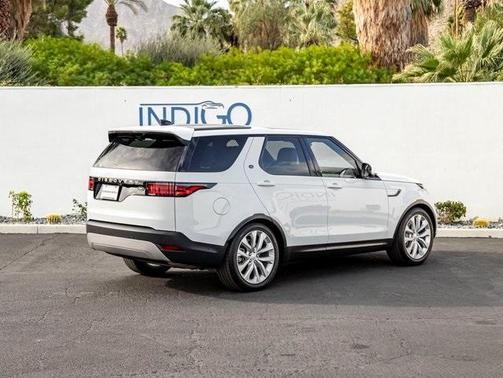 2023 Land Rover Discovery P300 S
