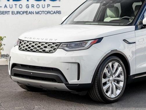 2023 Land Rover Discovery P300 S