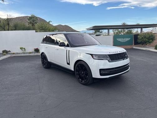 2023 Land Rover Range Rover P530 SE