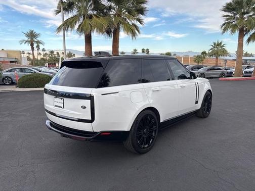 2023 Land Rover Range Rover P530 SE