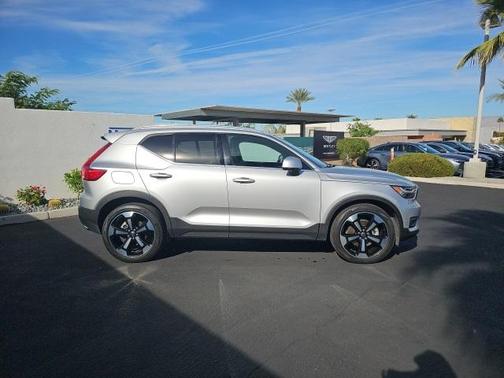 2019 Volvo XC40 T5 Inscription