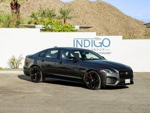 2024 Jaguar XF R-Dynamic SE
