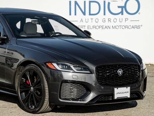 2024 Jaguar XF R-Dynamic SE