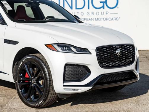 2025 Jaguar F-PACE P400 R-Dynamic S