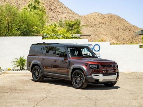 2025 Land Rover Defender P400 S