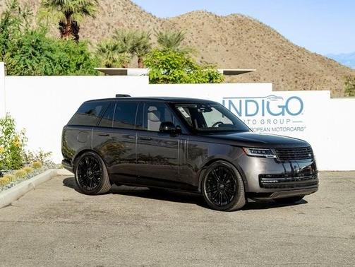 2025 Land Rover Range Rover P530 SE