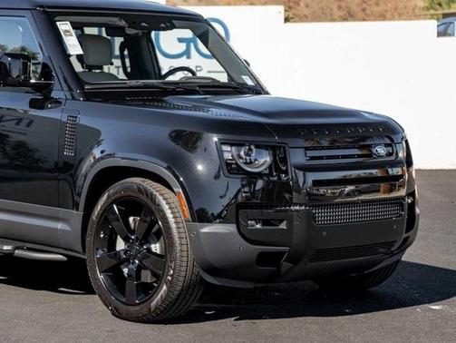 2026 Land Rover Defender S
