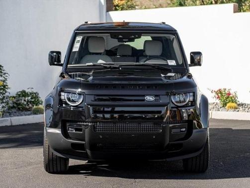 2026 Land Rover Defender S