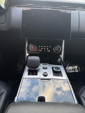 2023 Land Rover Range Rover Autobiography