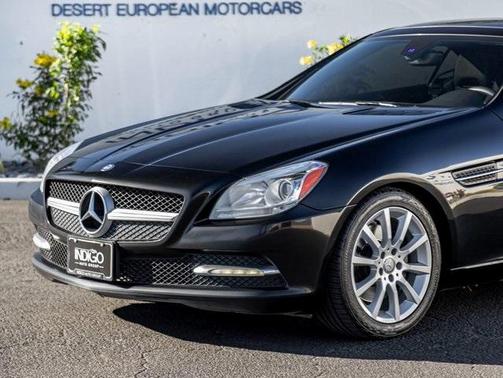 2016 Mercedes-Benz SLK-Class SLK300