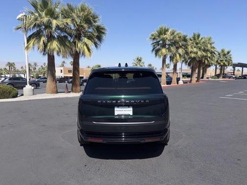 British Racing Green 2025 Land Rover Range Rover P530 SE