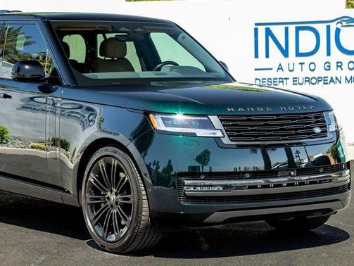 British Racing Green 2025 Land Rover Range Rover P530 SE