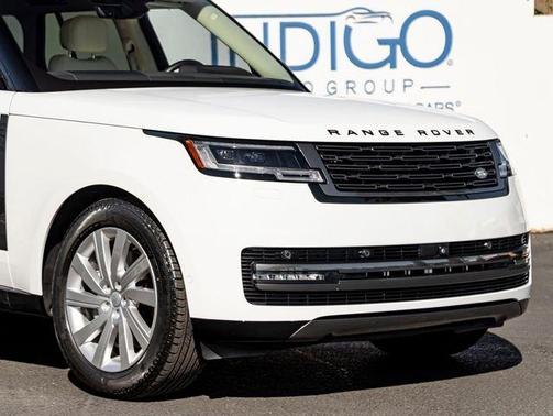 2023 Land Rover Range Rover P400 SE