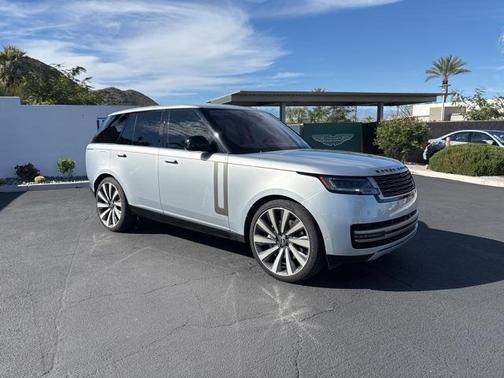 2023 Land Rover Range Rover P530 SE