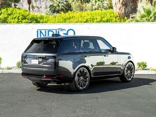 Carpathian Grey 2026 Land Rover Range Rover P400 SE