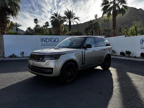 2025 Land Rover Range Rover P550e SE
