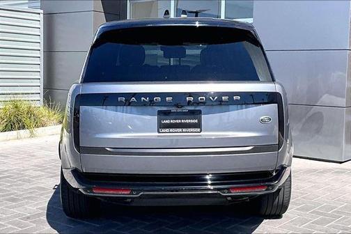 Eiger Grey 2023 Land Rover Range Rover P530 SE