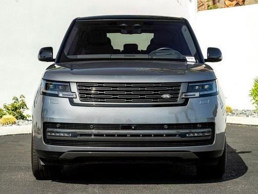Eiger Grey 2023 Land Rover Range Rover P530 SE